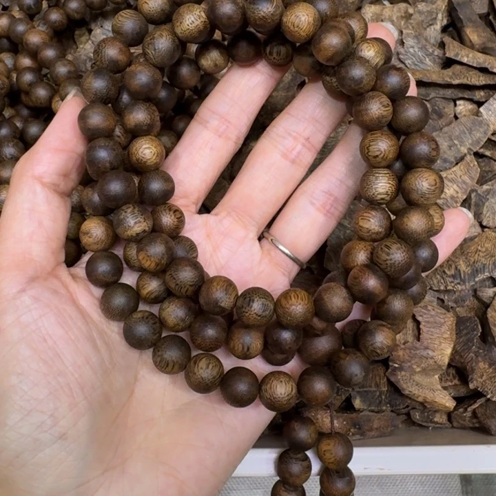 静***静沉香沉香香囊海南黎母山沉浮