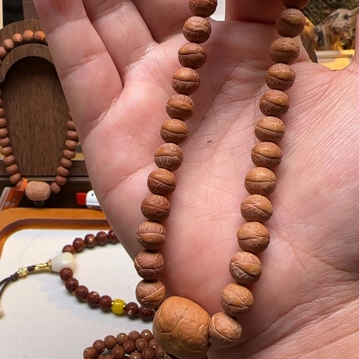 永***利吊坠凤眼菩提手持8.6