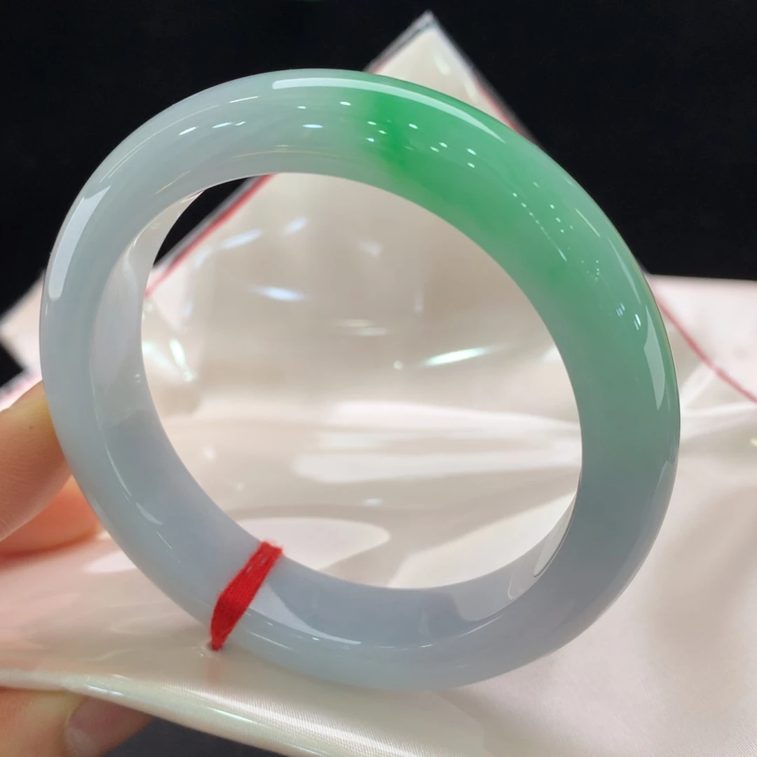 翡翠未镶嵌手镯0161