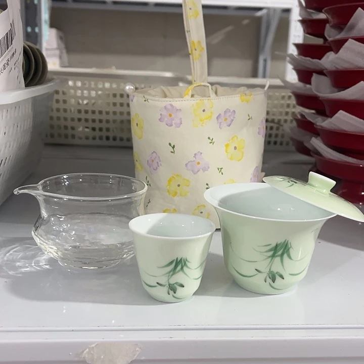 四件套哈哈哈哈哈