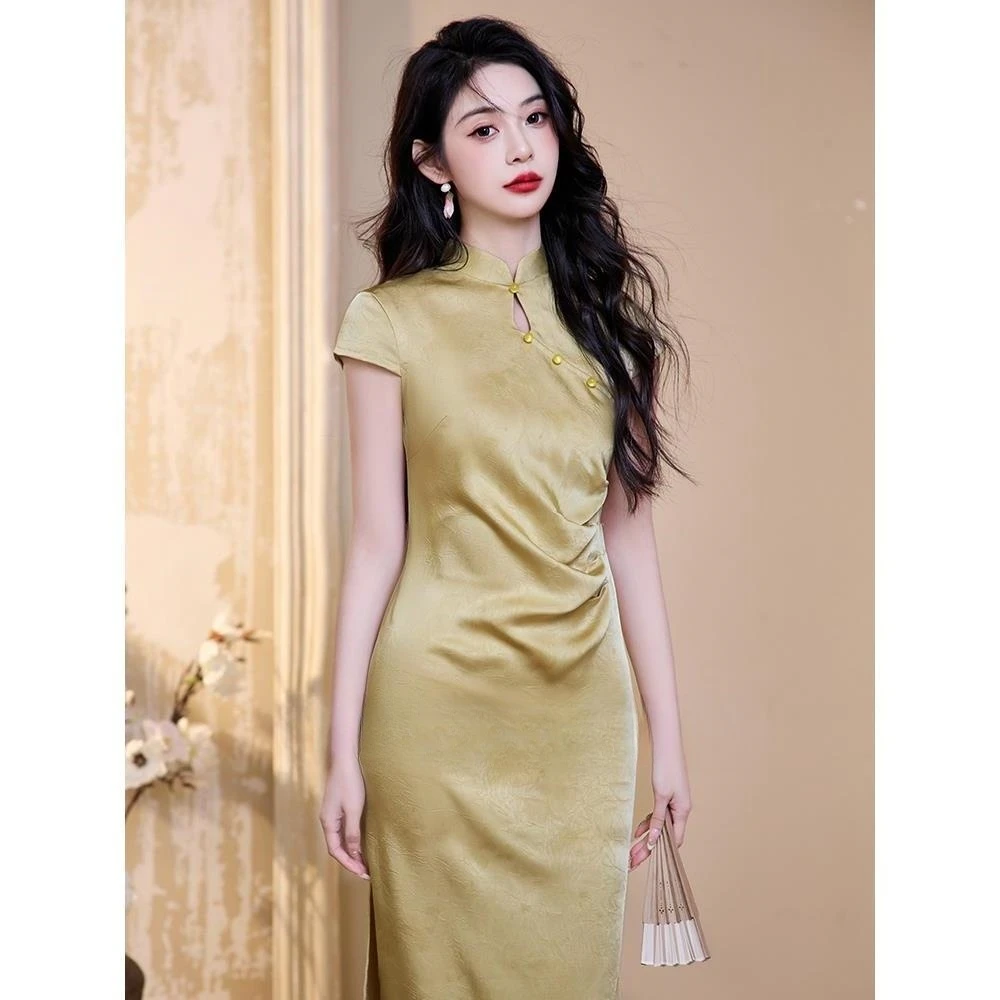高级感旗袍2025年新款新中式气质年轻款优雅复古改良黄色连衣裙女
