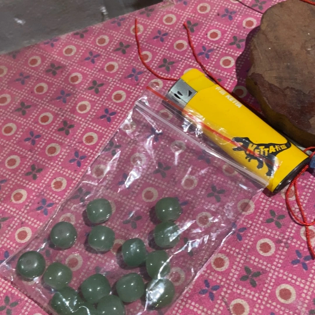 露****木瑕疵成品放漏99