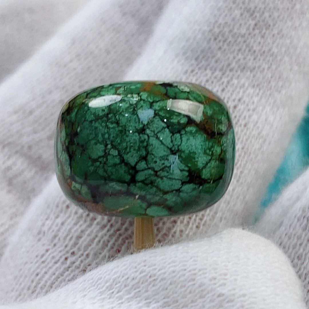 绿松石未镶嵌原矿无优化