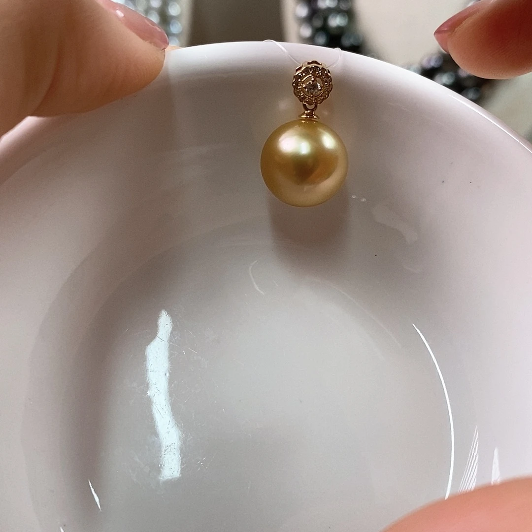 吊坠(不含链)18K金镶嵌海水珍珠12-13mm海水金珠吊坠（浓金无暇）