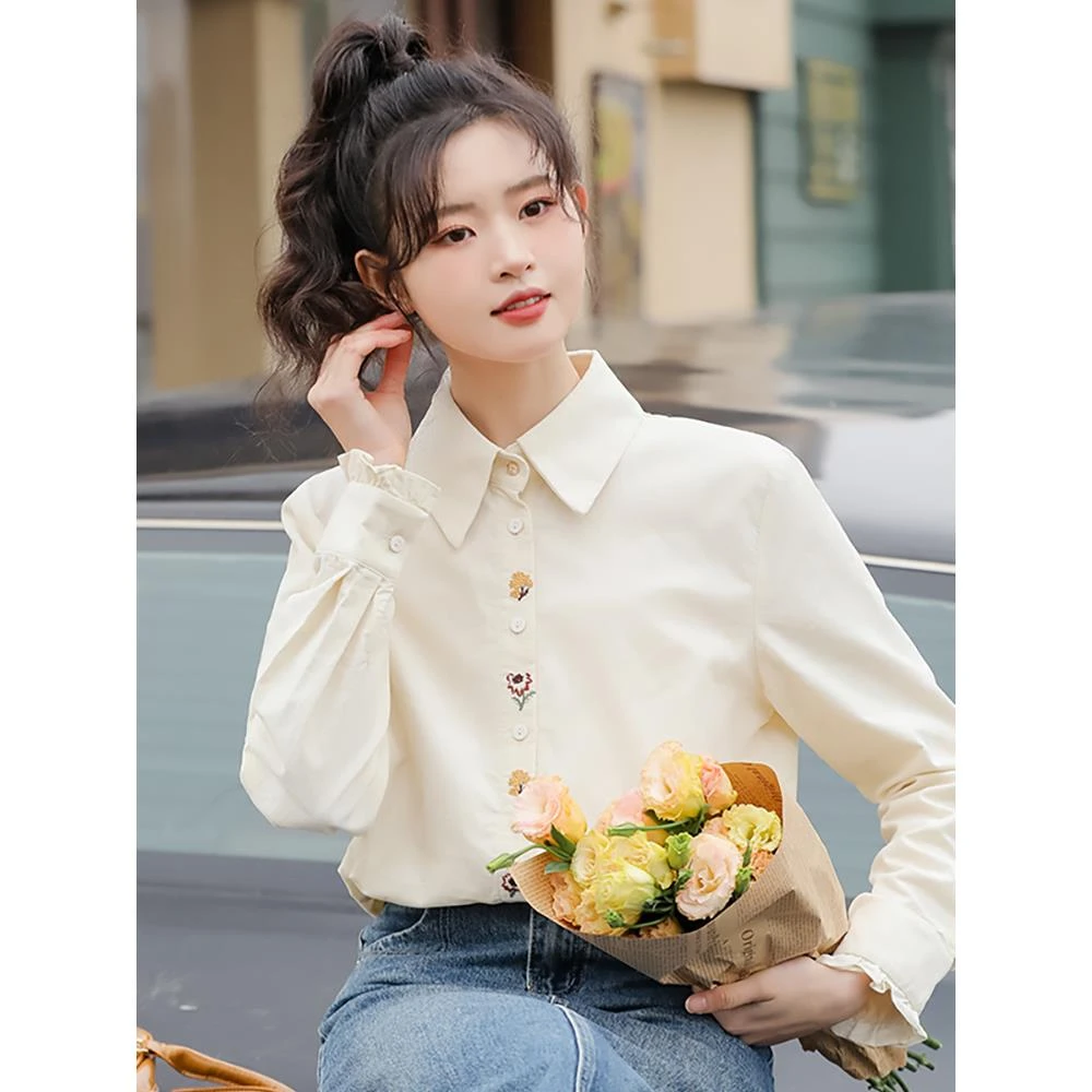 2025年秋季新款宽松覆古花朵刺绣衬衫女气质纯棉长袖百搭打底上衣