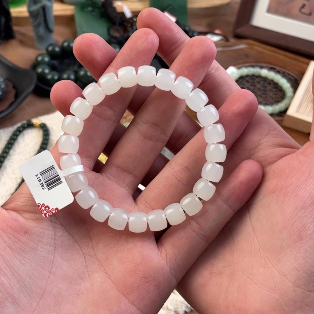 未镶嵌手串和田玉Y***?