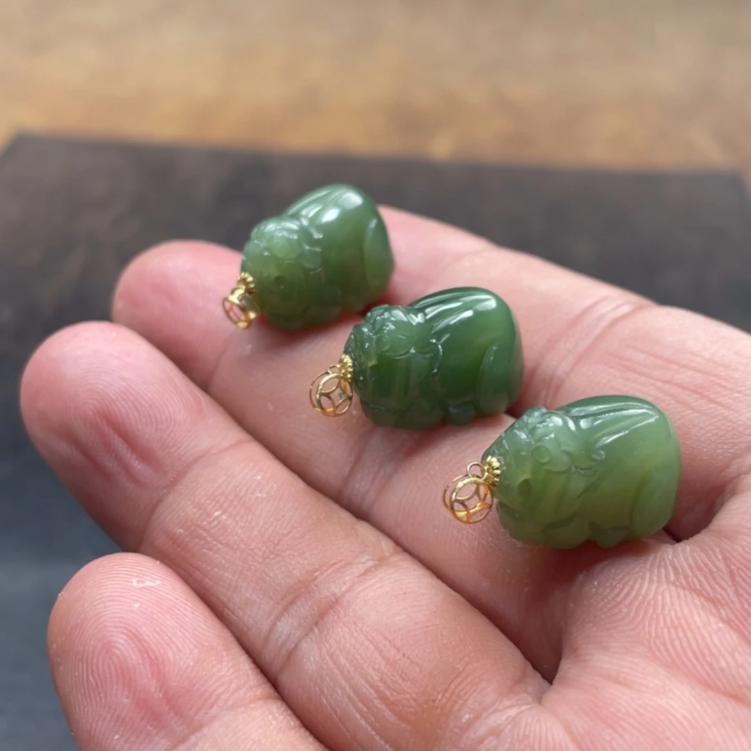 【闪购商品】和田玉18K金镶嵌颈饰多样性发货拍一发一