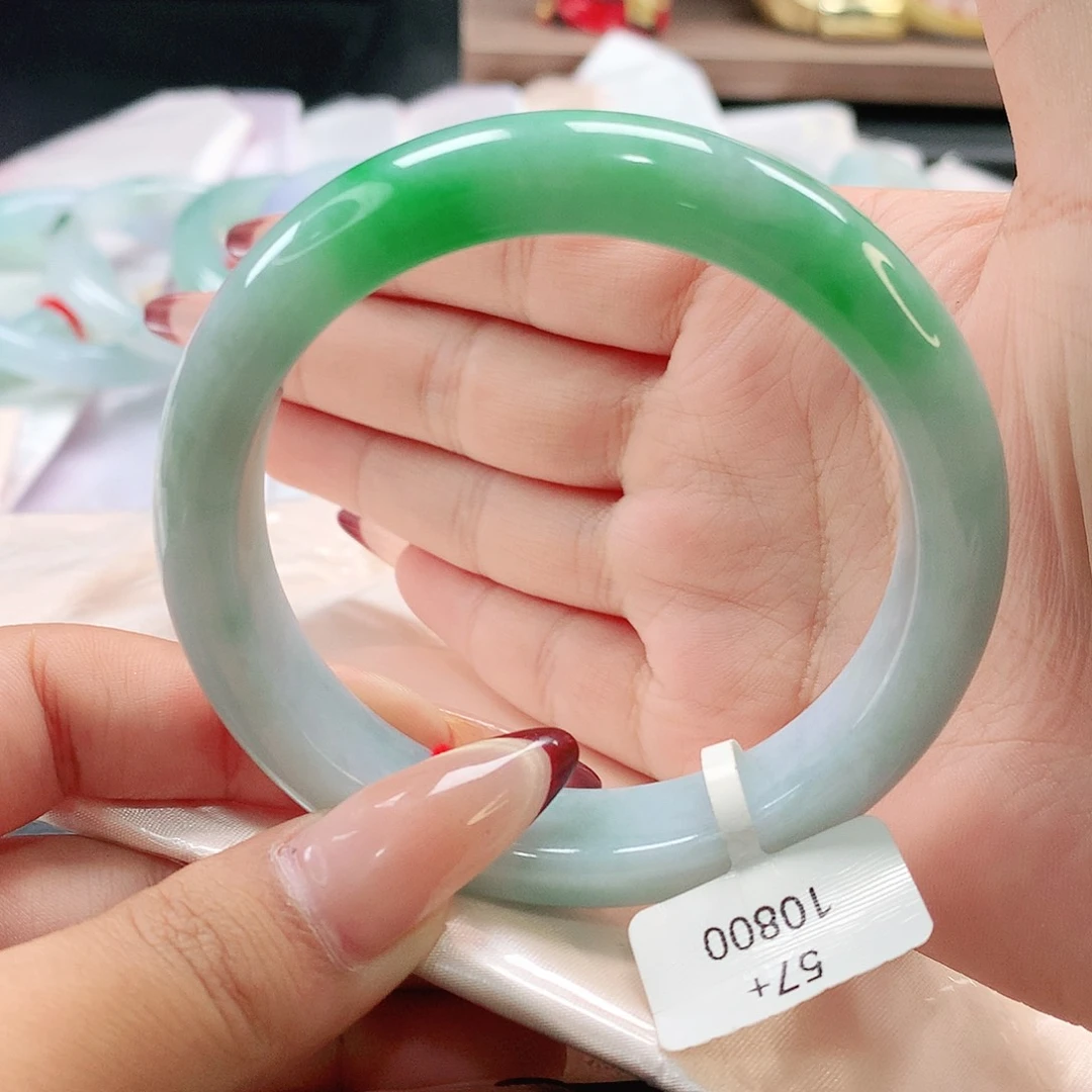 翡翠未镶嵌手镯缅甸天然翡翠