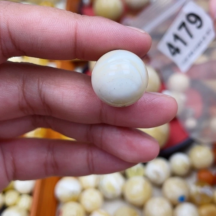 蜜蜡未镶嵌珠宝奇石粉18