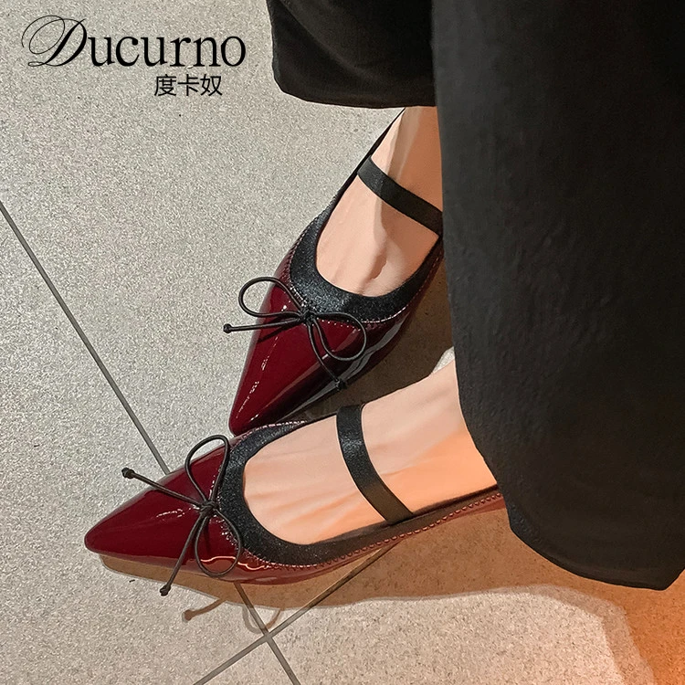 DUCURNO尖头蝴蝶结拼色浅色单鞋女2025新款法式内增高玛丽珍鞋子