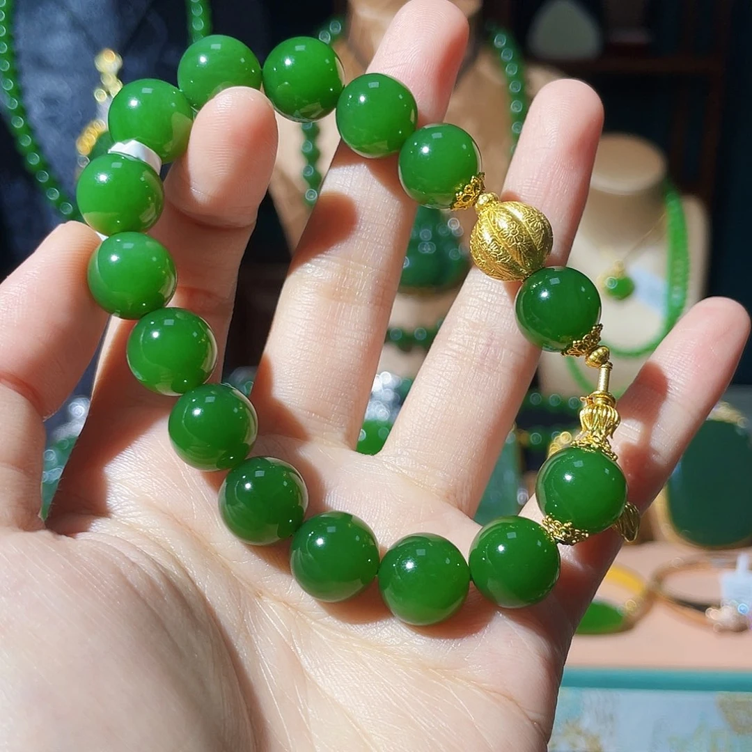 和田玉（碧玉）18K金镶嵌颈饰