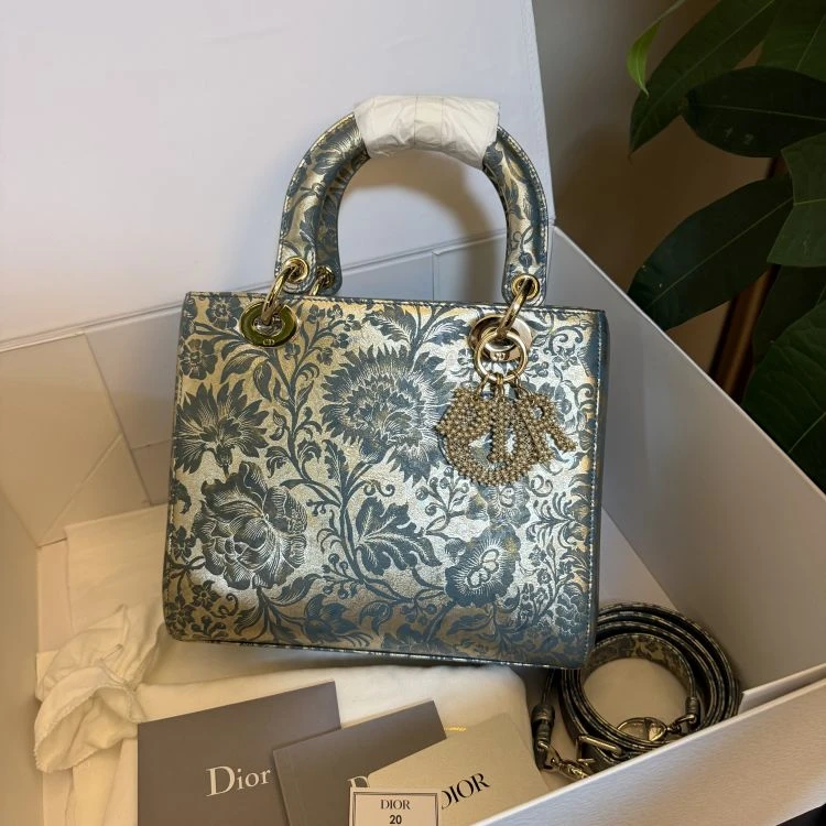 未使用/迪奥/C8859492933/[MQR0104B0004]