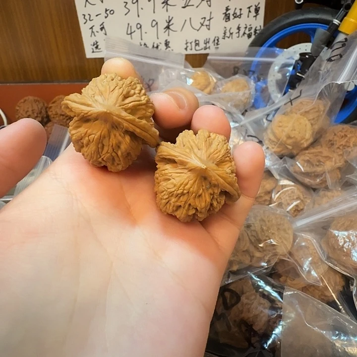 桃核吊坠34尺小虎头