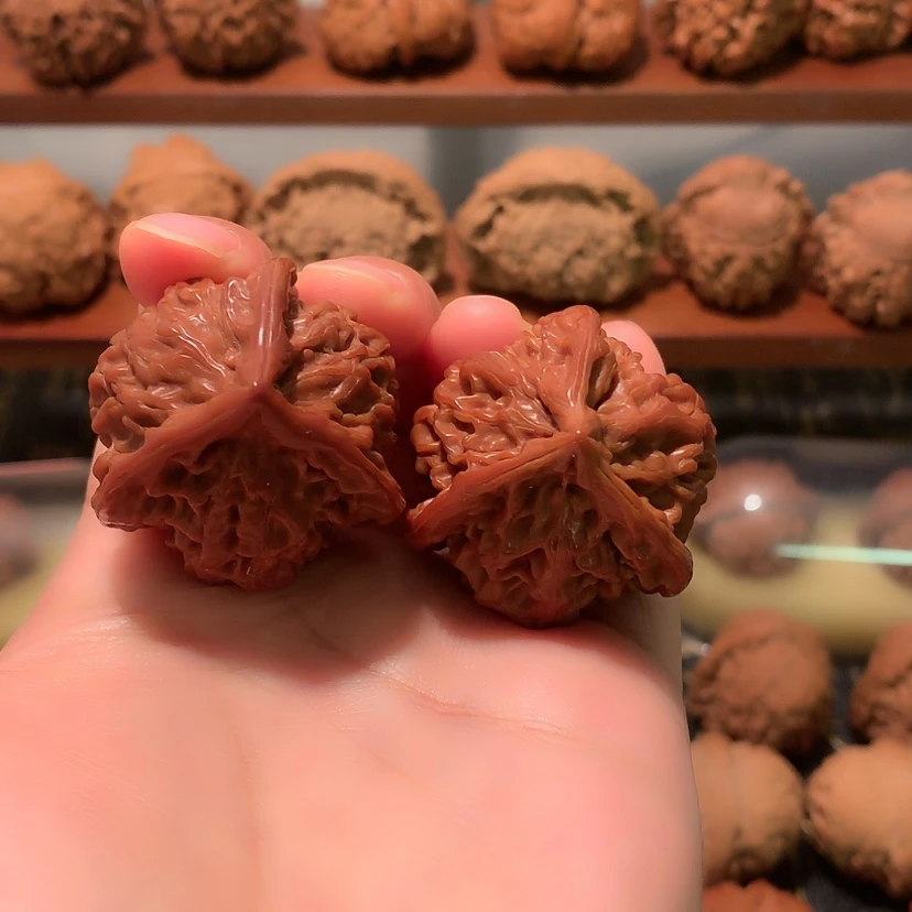 【闪购商品】文玩核桃把件三棱37