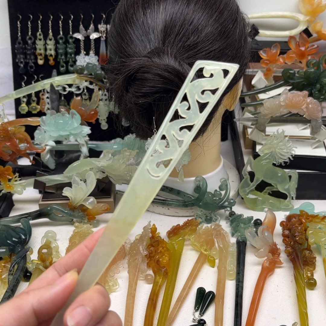 蛇纹石玉合金发簪
