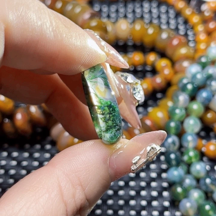 玛瑙/玉髓颈饰未镶嵌两*金