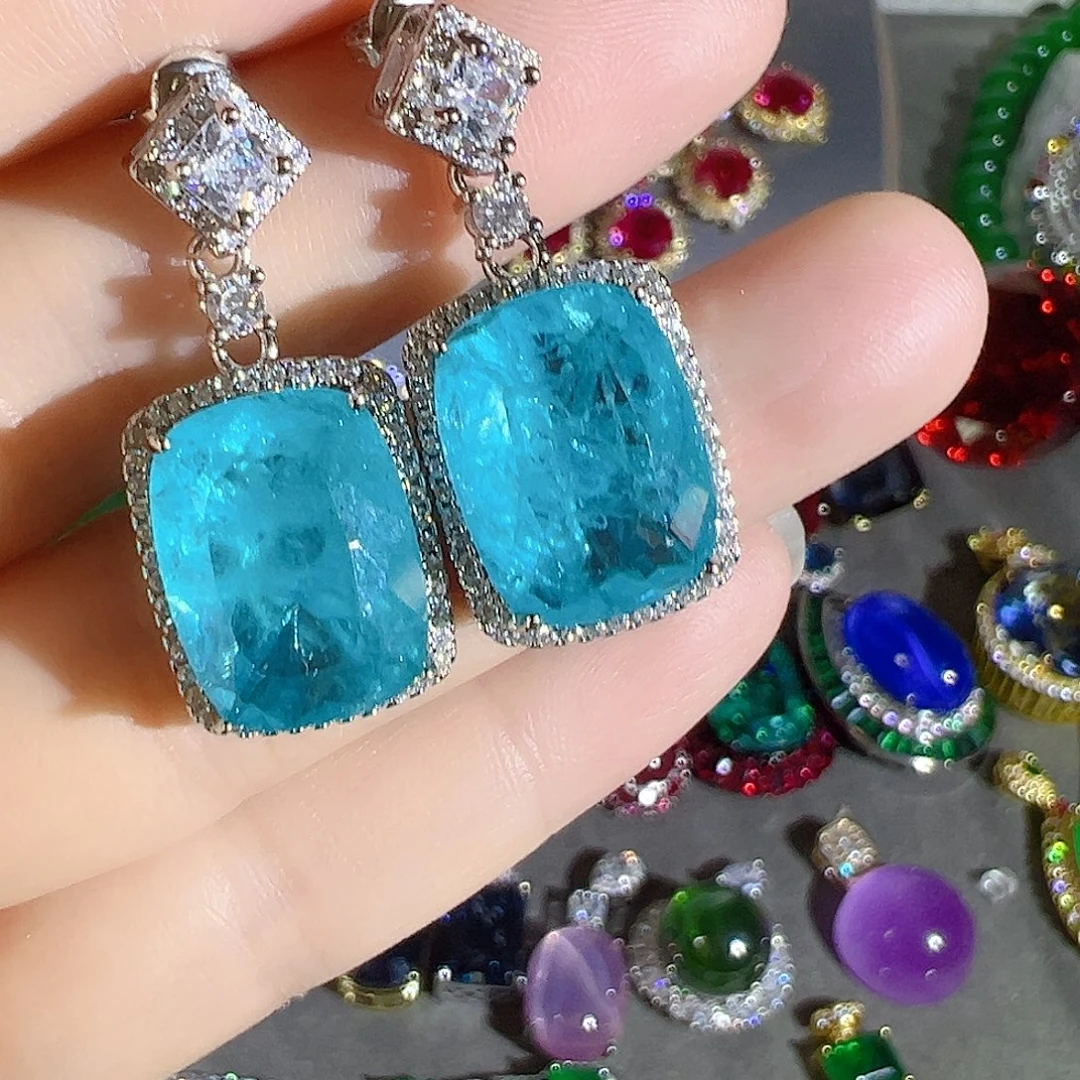 花岗石钨合金红色蓝色吊坠