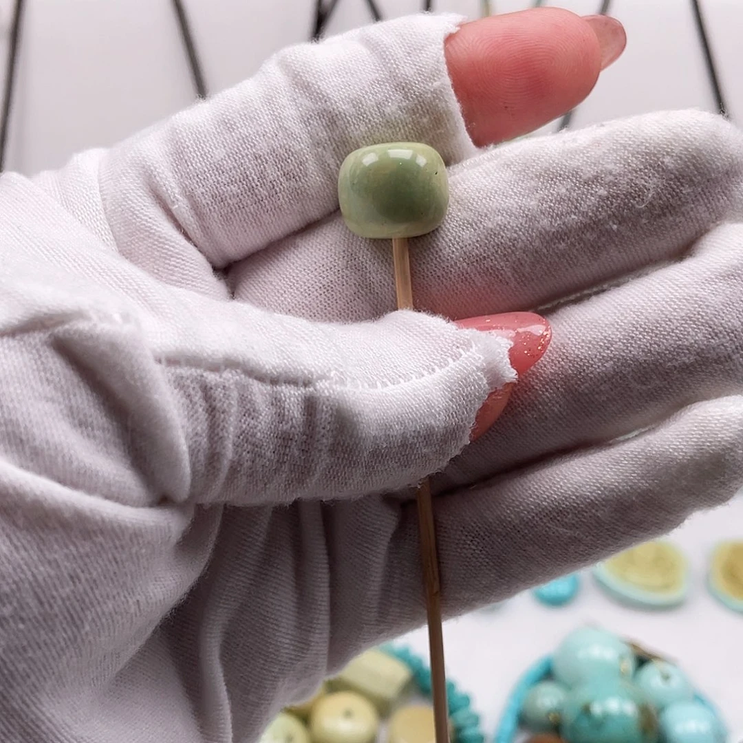 绿松石未镶嵌摆件