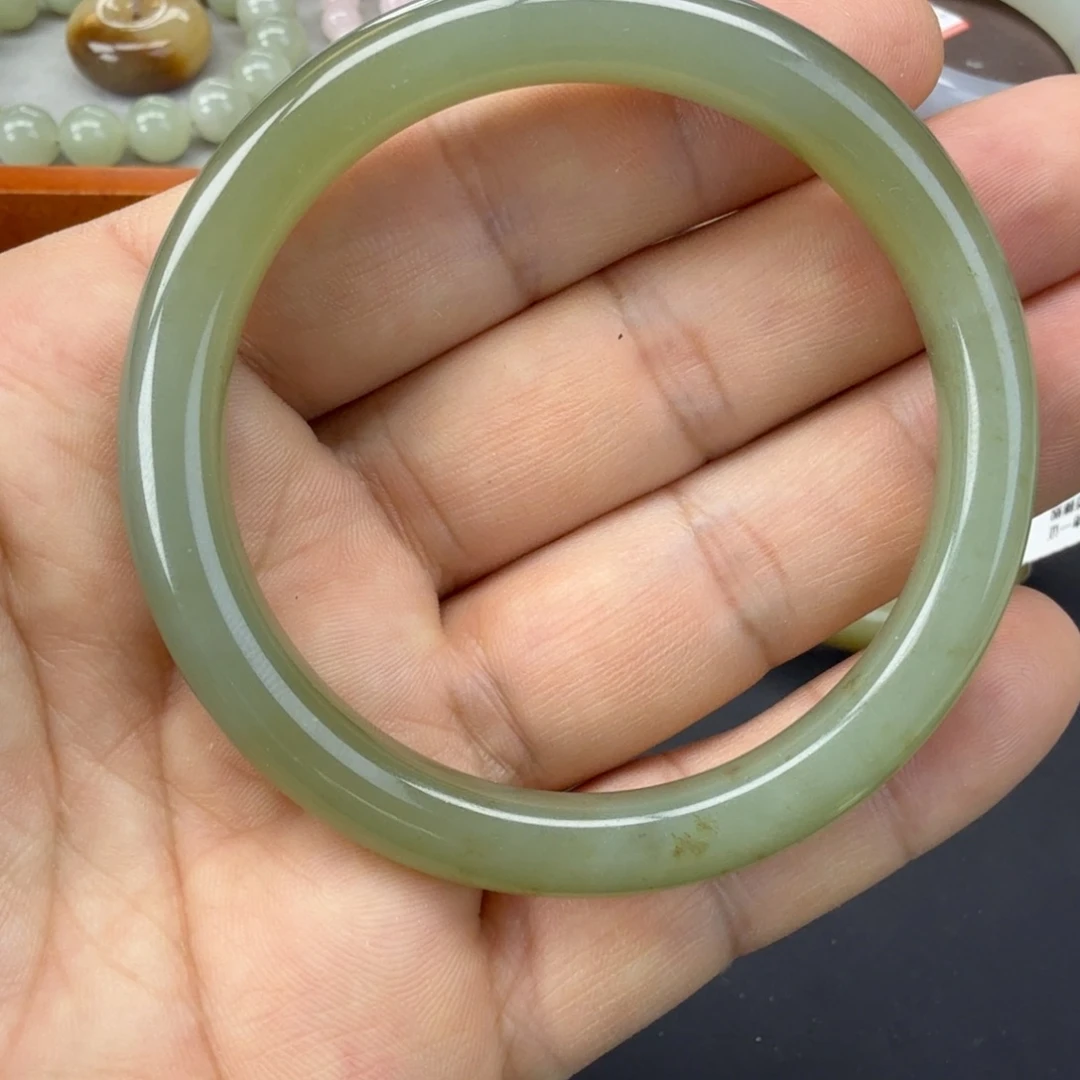和田玉（糖玉）未镶嵌手链