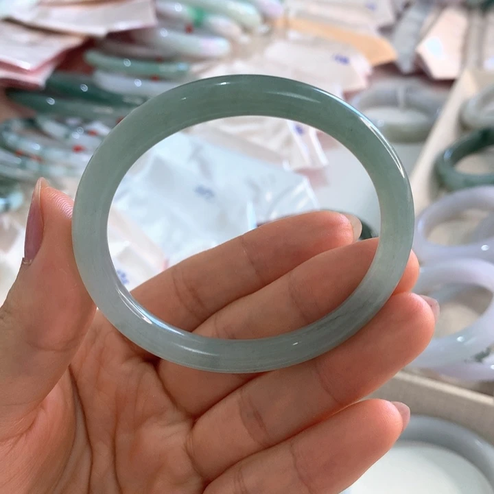 翡翠未镶嵌手镯贵妃圆54.4