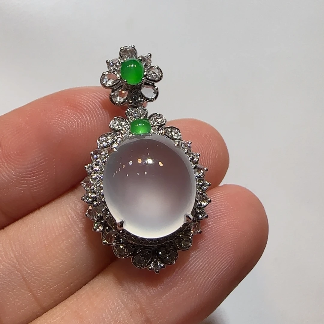 翡翠18K金镶嵌吊坠(不含链)福豆