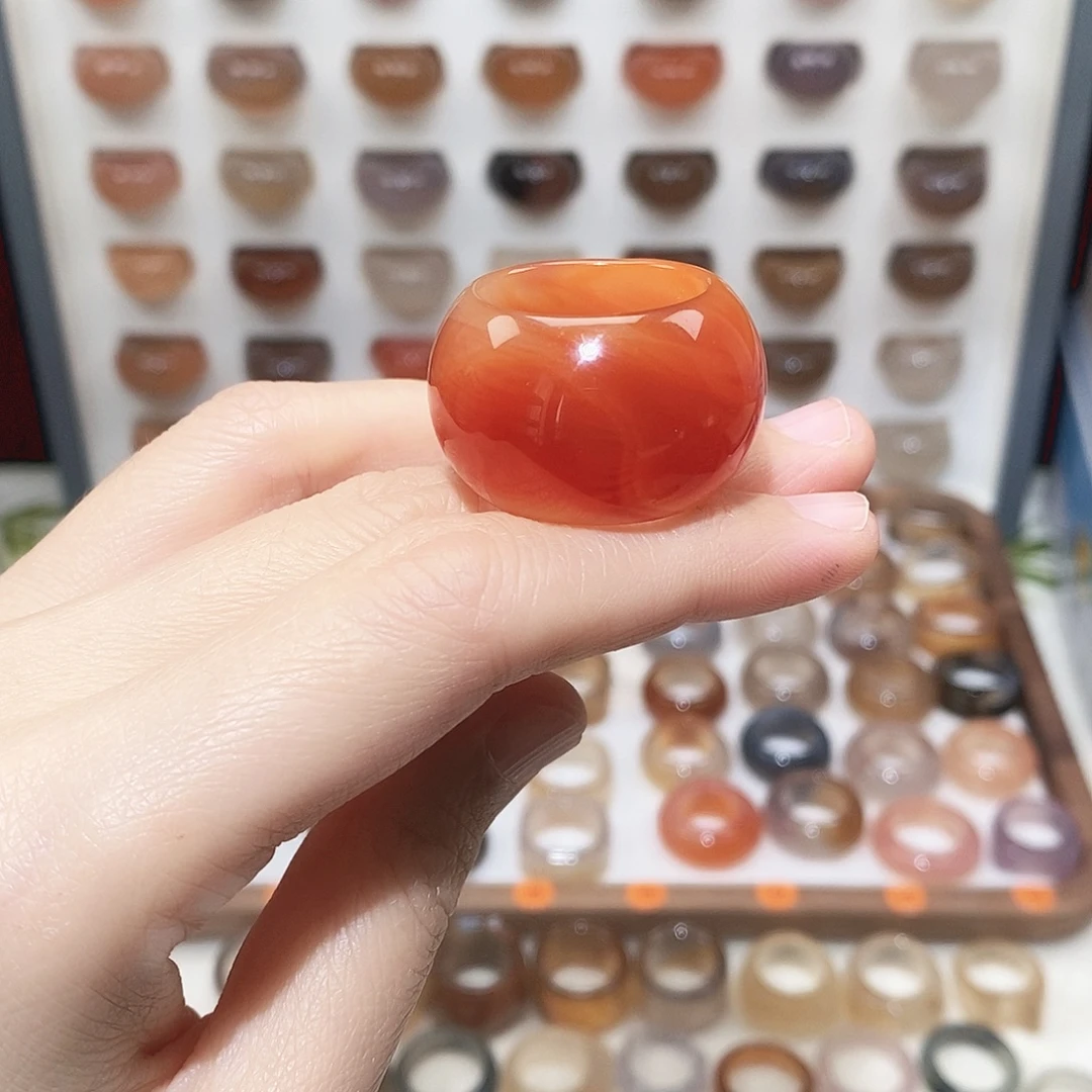 @***꧁玛瑙/玉髓未镶嵌戒指内20.4