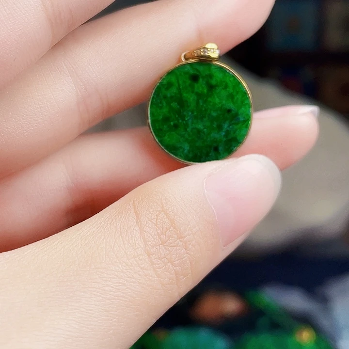 翡翠银S925镶嵌颈饰多样性