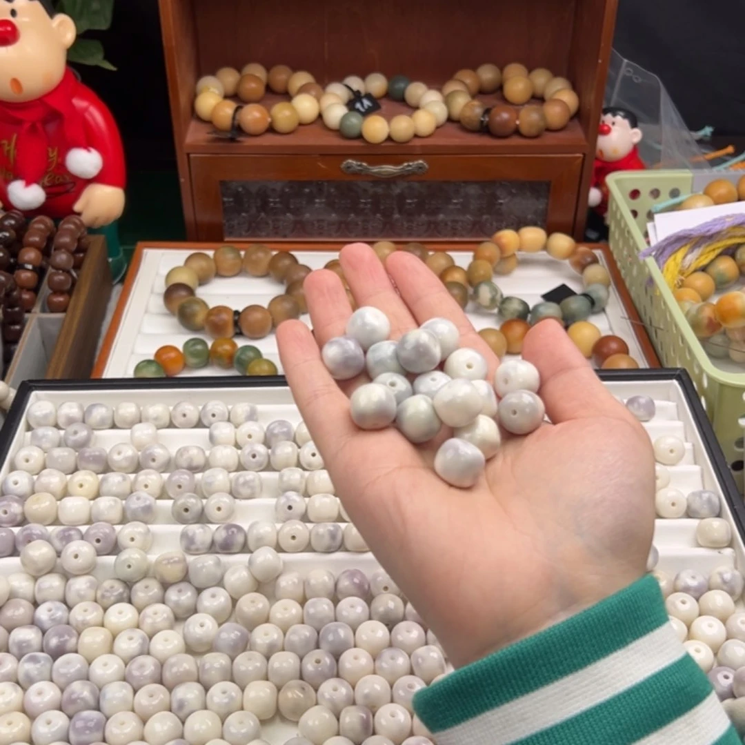 菩提根/象牙果手串曹**、