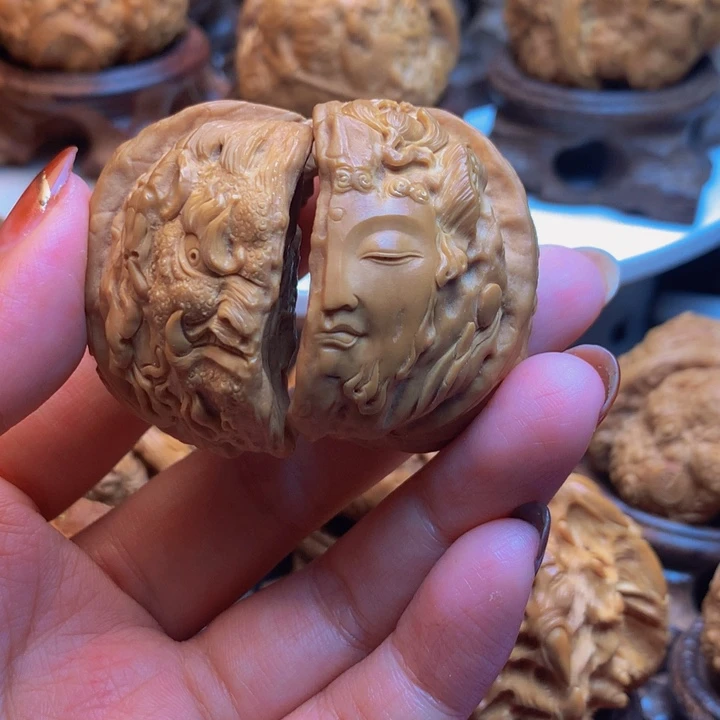 吊坠橄榄核一念之间