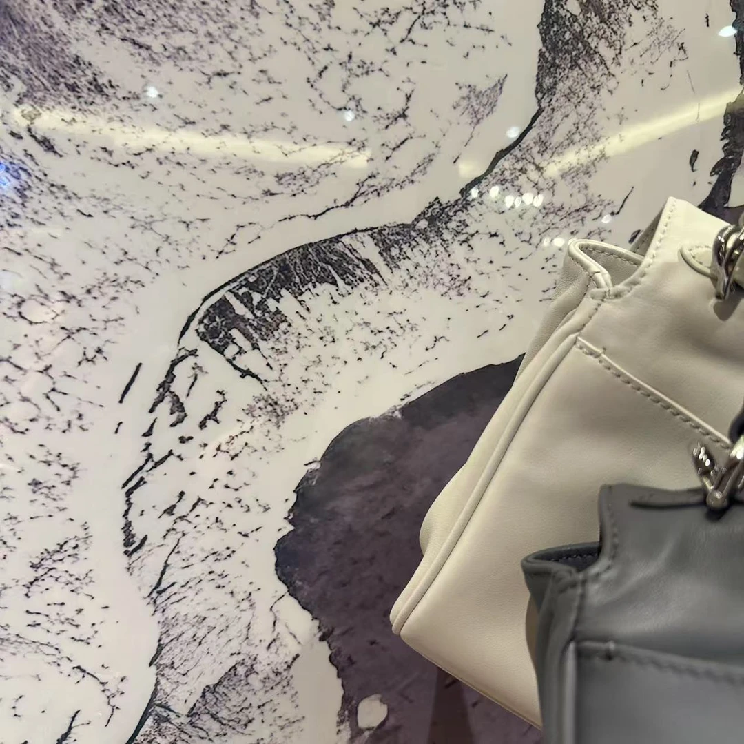 「星河旁白」小号两色斜挎包