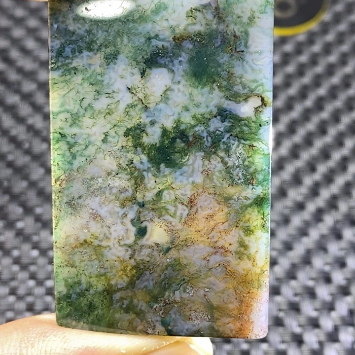 丁***强玛瑙/玉髓未镶嵌玛瑙