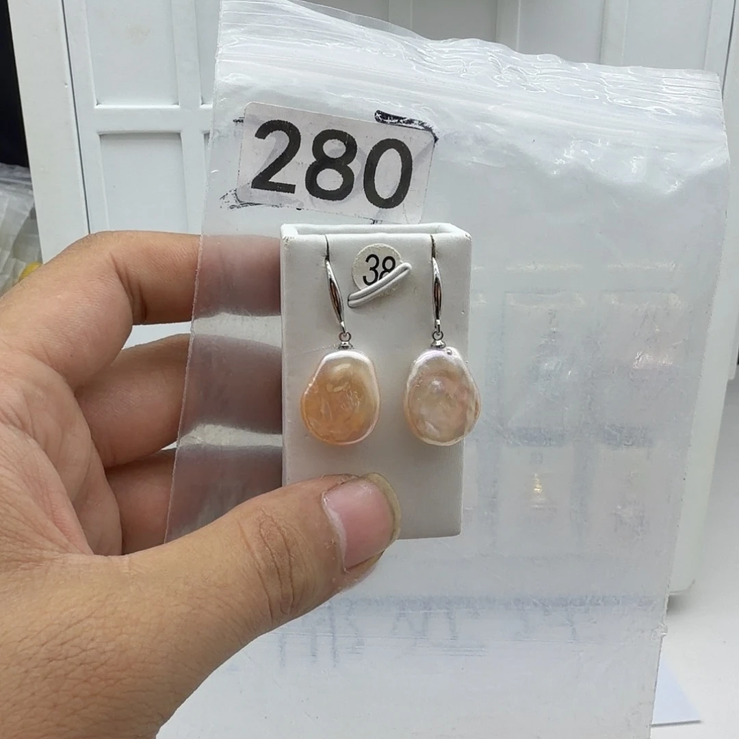 合金颈饰淡水珍珠