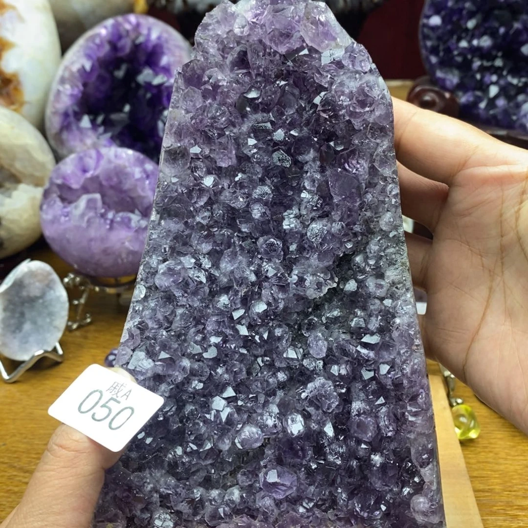 未镶嵌水晶大型摆件（非配饰）