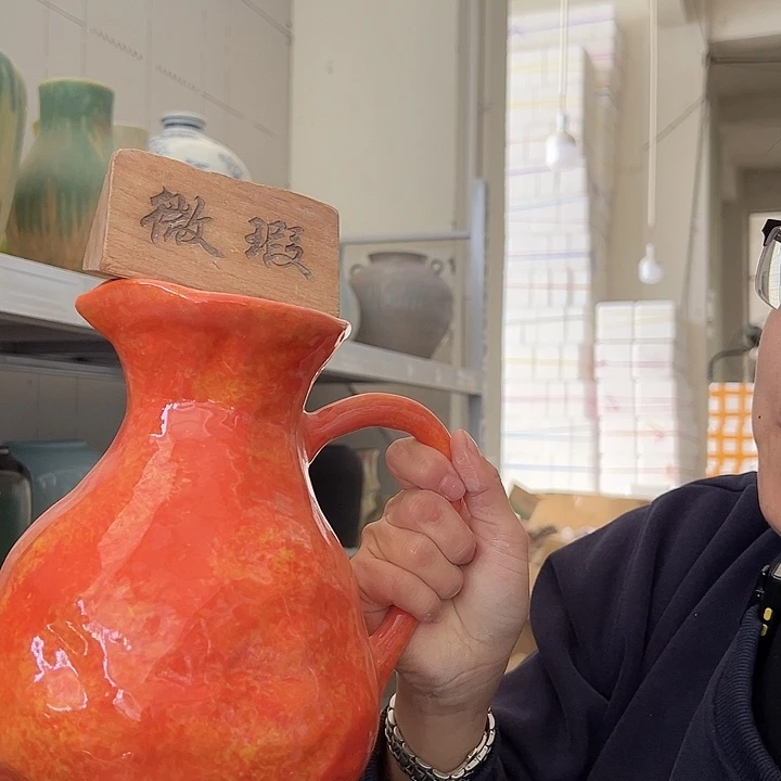 景德镇陶瓷花瓶工厂