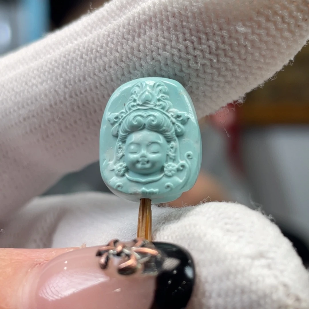 绿松石未镶嵌挂件