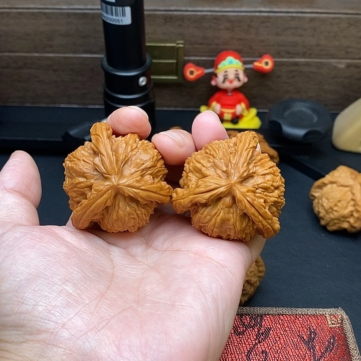 r***师把件文玩核桃白奔
