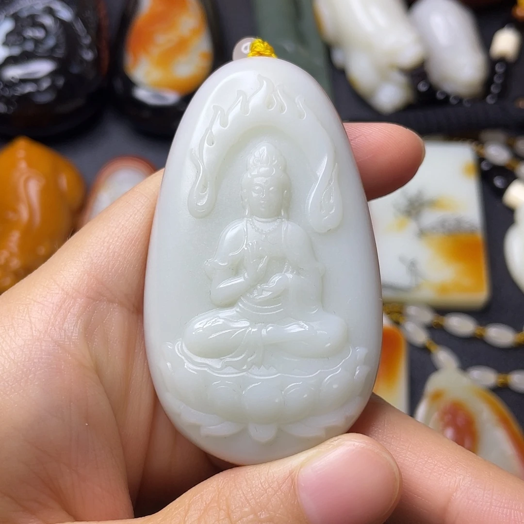 永***光颈饰未镶嵌和田玉
