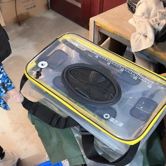 透明活鱼桶45厘米。