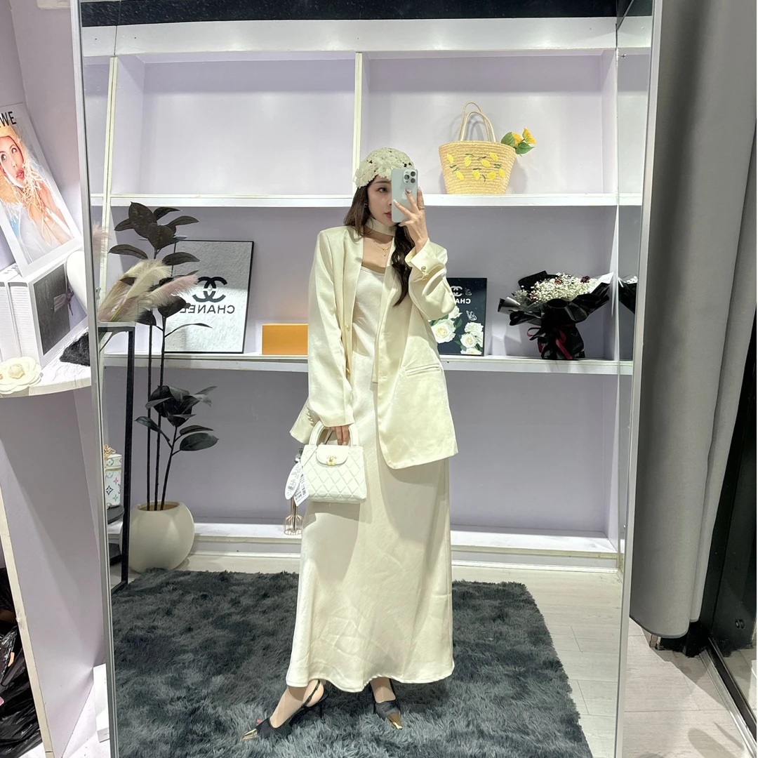 醋酸面料高级感西服两件套时尚