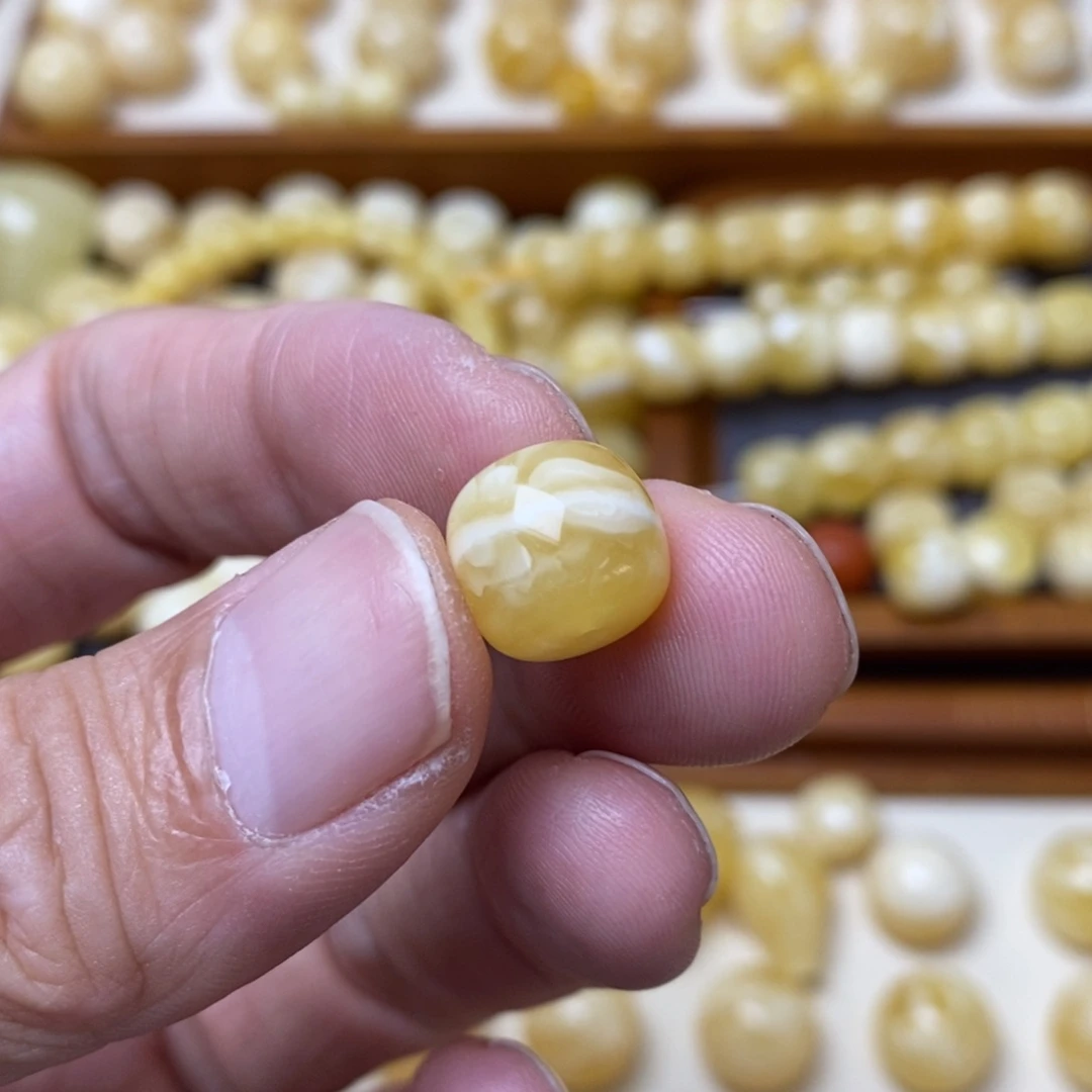 未镶嵌蜜蜡琥珀画王***你