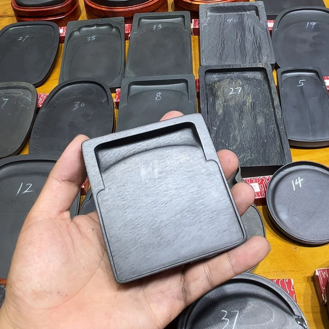 歙砚老坑龙尾砚水波纹