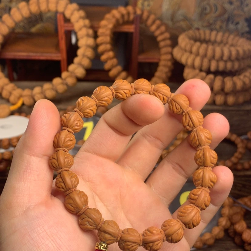 【闪购商品】桃核吊坠12野生金禅