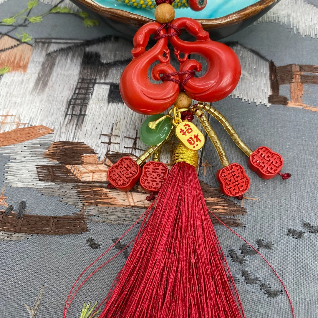 含辰砂工艺品高含量朱砂红砂设计款双喜天鹅爆款钥匙扣