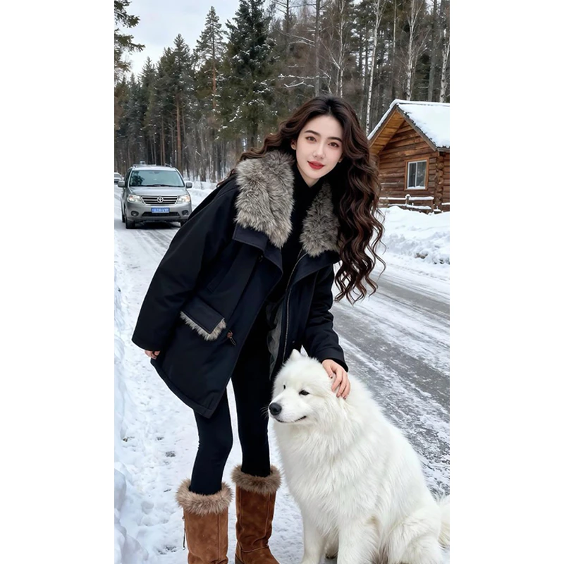 韩版时尚高级感纯色百搭棉服女2025冬季新款小众洋气翻领显瘦外套