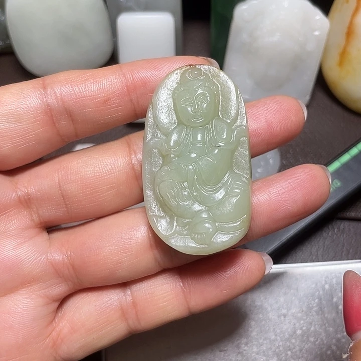 和田玉（糖玉）未镶嵌颈饰