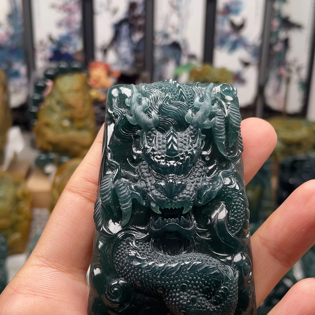 随***欲翡翠未镶嵌颈饰天然翡翠a货龙