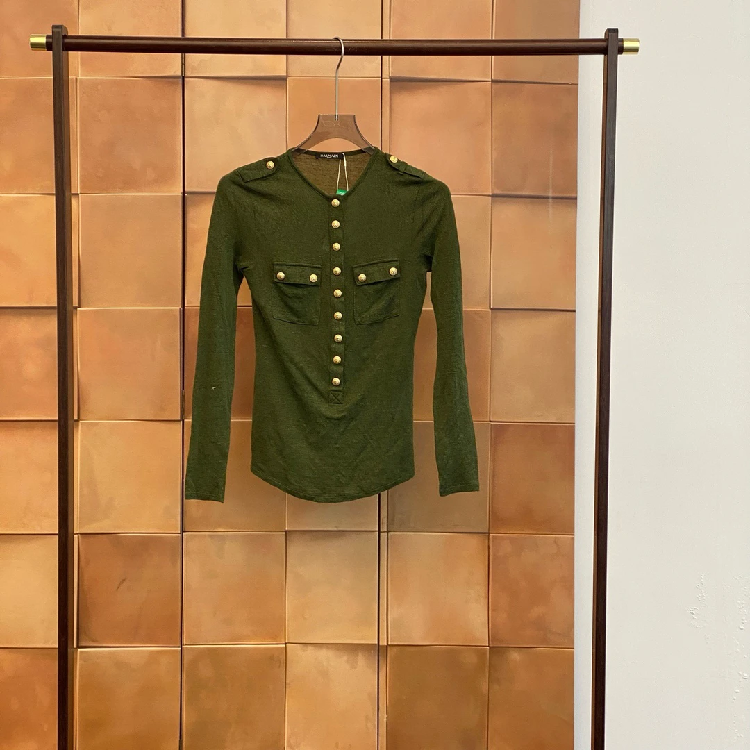 Balmain 绿色金扣针织打底衫/34码/99新/29225