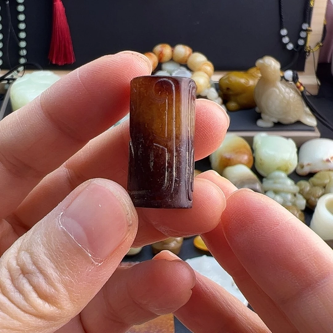 和田玉（糖玉）未镶嵌挂件