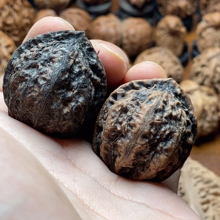 文玩核桃吊坠小涵32