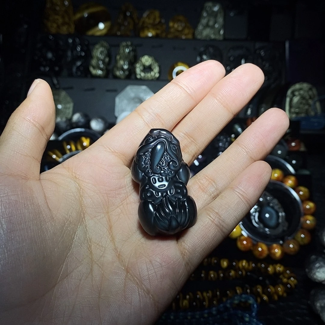 喝***水黑曜岩未镶嵌手链